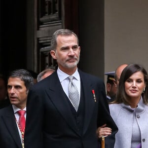 Le roi Felipe VI et la reine Letizia d'Espagne à l'Université d'Alcala de Henares à Madrid le 23 avril 2019 lors de la cérémonie de remise du prix Cervantes.