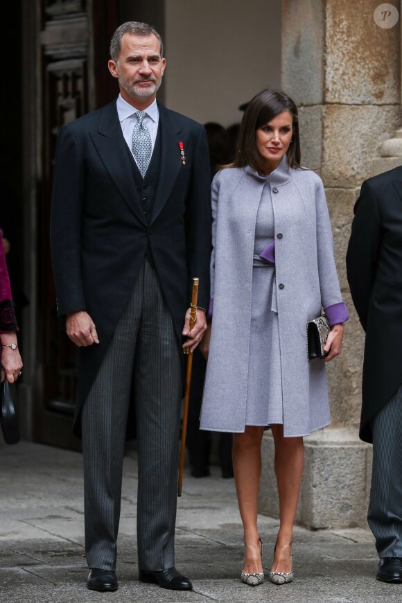 Le roi Felipe VI et la reine Letizia d'Espagne à l'Université d'Alcala de Henares à Madrid le 23 avril 2019 lors de la cérémonie de remise du prix Cervantes.