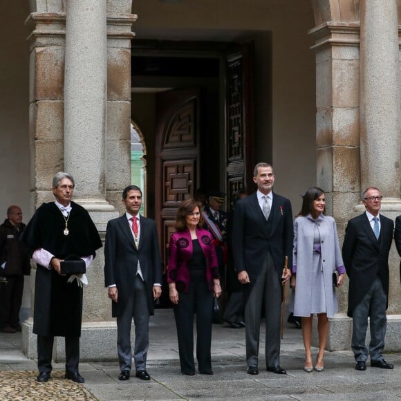 Le roi Felipe VI et la reine Letizia d'Espagne à l'Université d'Alcala de Henares à Madrid le 23 avril 2019 lors de la cérémonie de remise du prix Cervantes.