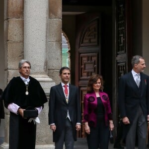 Le roi Felipe VI et la reine Letizia d'Espagne à l'Université d'Alcala de Henares à Madrid le 23 avril 2019 lors de la cérémonie de remise du prix Cervantes.