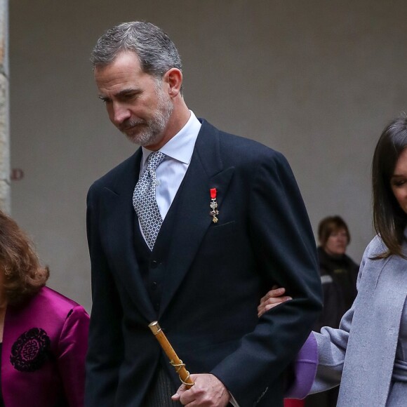 Le roi Felipe VI et la reine Letizia d'Espagne à l'Université d'Alcala de Henares à Madrid le 23 avril 2019 lors de la cérémonie de remise du prix Cervantes.