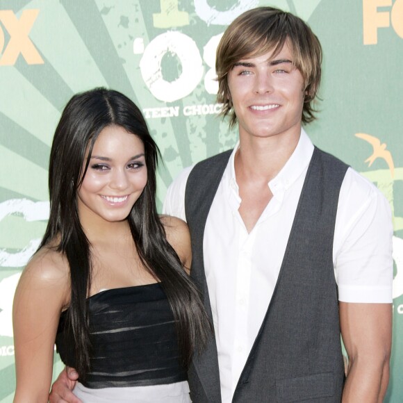 Vanessa Hudgens et Zac Efron aux Teen Choice Awards en 2008.