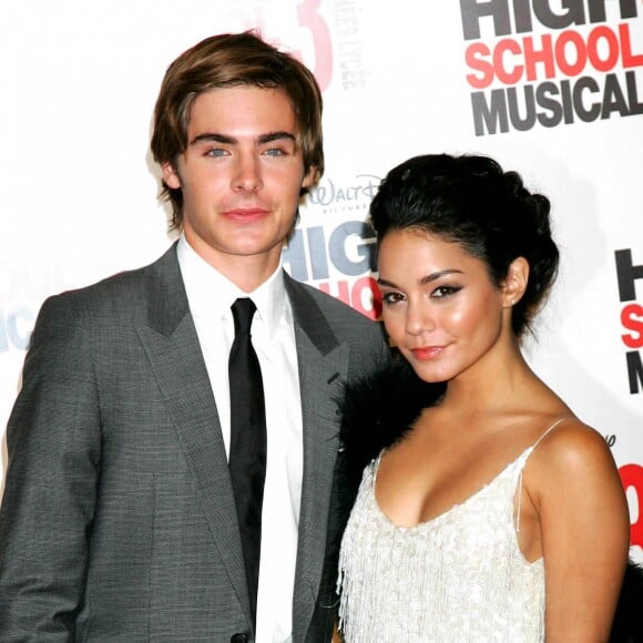 Vanessa Hudgens et Zac Efron à la première du film "High School Musical 3" à Paris en 2008. © Guillaume Gaffiot/bestimage
