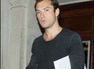 Jude Law est triste : et tout ça à cause d'une histoire de thé !