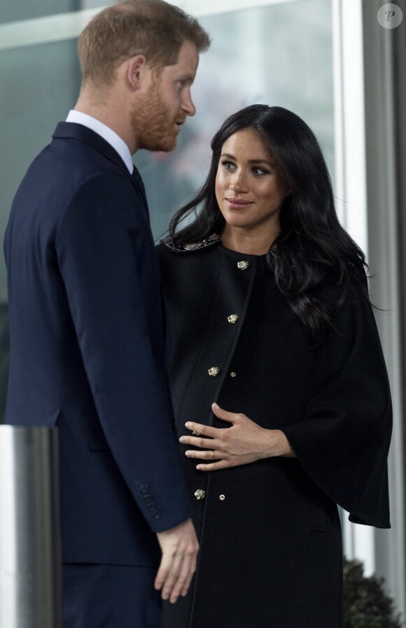 Le prince Harry et Meghan Markle, duchesse de Sussex, le 19 mars 2019 à la Maison de la Nouvelle-Zélande à Londres pour rendre hommage aux victimes de la tuerie de Christchurch et signer le registre de condoléances, leur dernière sortie avant le congé maternité de Meghan.