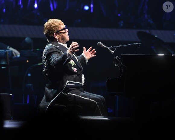 Elton John sur la tournée "Farewell Yellow Brick Road" au BB & T Center en Floride, à Sunrise, le 16 mars 2019.