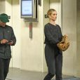 Exclusif - Rosie Huntington-Whiteley et son compagnon Jason Statham à la sortie d'un centre médical à Beverly Hills, le 15 avril 2019.