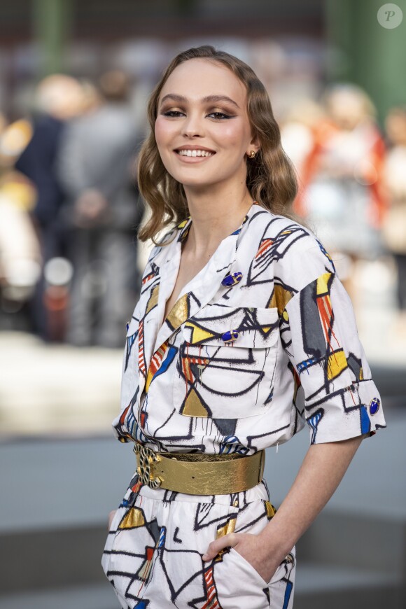 Lily-Rose Depp - Les célébrités au photocall du défilé "Chanel Cruise Collection 2020" au Grand Palais. Paris, le 3 mai 2019. © Olivier Borde/Bestimage