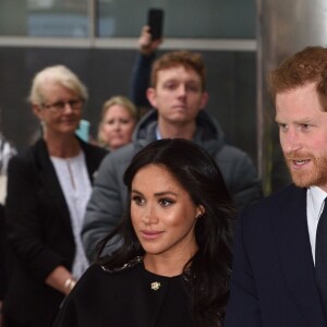 Le prince Harry et Meghan Markle, duchesse de Sussex, le 19 mars 2019 à la Maison de la Nouvelle-Zélande à Londres pour rendre hommage aux victimes de la tuerie de Christchurch et signer le registre de condoléances, leur dernière sortie avant le congé maternité de Meghan.