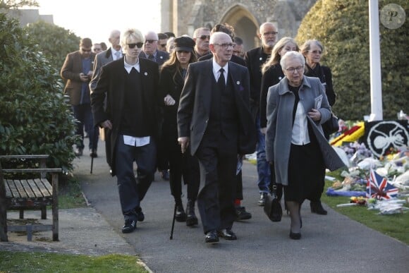 Image des obsèques de Keith Flint de The Prodigy à Bocking, Essex, le 29 mars 2019.