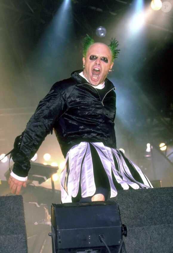 Keith Flint de The Prodigy lors du festival T in the Park à Glasgow en Ecosse en juillet 1996. Le chanteur a été retrouvé mort le 4 mars 2019 à 49 ans.