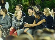 Sophie Turner et Joe Jonas, Emma Stone... Nouveau défilé de stars à New York