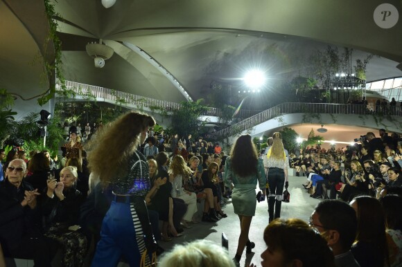 Défilé Louis Vuitton, collection croisière 2020 au TWA Flight Center, à l'aéroport JFK. New York, le 8 mai 2019.