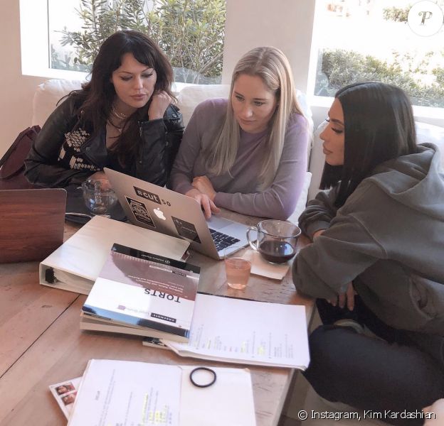 Kim Kardashian révèle s'être inscrite au barreau de l'État de Californie pour devenir avocate. Avril 2019.