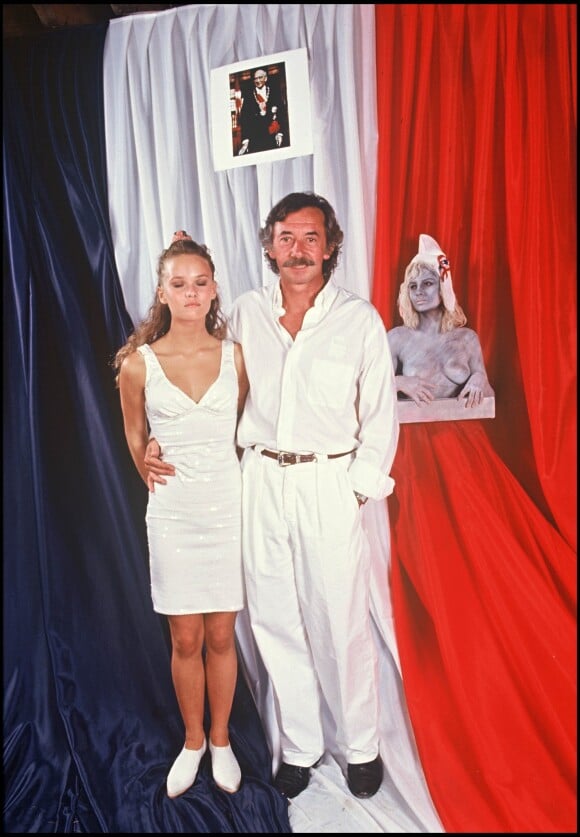 Vanessa Paradis et son père André à Saint-Tropez en 1988.