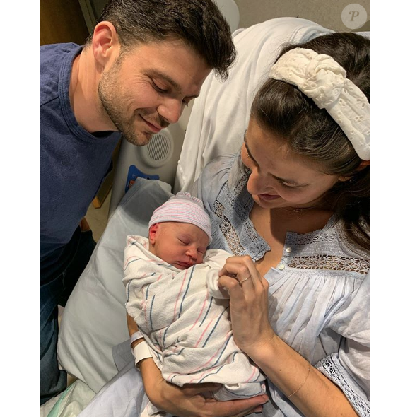 Jerry Ferrara et son bébé- Instagram- Mardi 7 mai 2019.