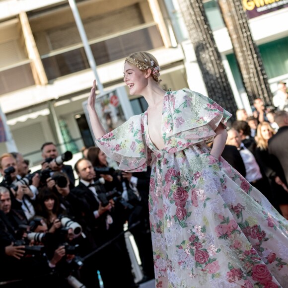 Elle Fanning - Montée des marches du film "Les Misérables" lors du 72ème Festival International du Film de Cannes. Le 15 mai 2019 © Jacovides-Moreau / Bestimage