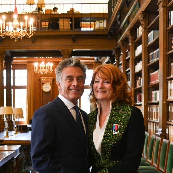 Gérard Holtz et sa femme Muriel Mayette-Holtz - Cérémonie d'installation de Muriel Mayette-Holtz à l'Académie des beaux-arts à Paris le 15 mai 2019. © Coadic Guirec/Bestimage