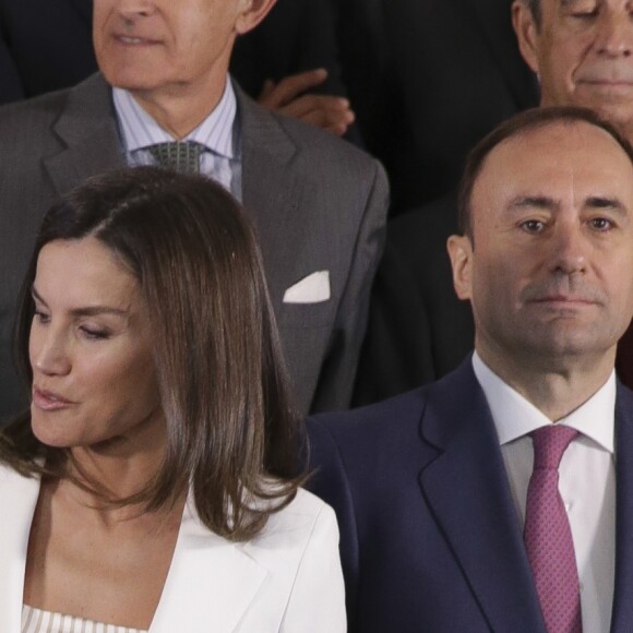 La reine Letizia d'Espagne lors d'une réunion de travail de la Fondation de lutte contre la toxicomanie le 16 mai 2019 à Madrid.