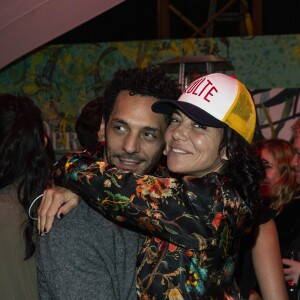 Exclusif - Tomer Sisley et sa femme Sandra Sisley - En ce cinquième jour de la 72ème édition du Festival de Cannes, la Suite Sandra & Co by Sandra Sisley a donné un énième rendez-vous au beau monde de Croisette. Malgré un temps pluvieux, Sandra Sisley a su faire rayonner cette journée et enflammer la soirée sur la terrasse de la Suite. En ce samedi, le rooftop de la suite a eu le plaisir d'accueillir de nombreux réalisateurs, producteurs, et acteurs de films. Parmi eux, on compte l'équipe du film " Give me Liberty " avec le réalisateur K. Mikhanovsky, l'acteur C. Galust et Lauren dites " Lolo " Spencer. La réalisatrice M. Meddour est revenue dans la suite de Sandra & Co, pour la deuxième fois afin de rencontrer des  journalistes internationaux. Les talents du film " La Cordillera de Los Suenos " étaient également sur place, avec le réalisateur chilien, P. Guzmán. Malgré la pluie Sandra Sisley a enchainé les interviews avec E.Wolinski, Forbes magazine, etc... alors que Tomer était en shooting photo de son coté. Une soirée privée pour le film japonais Family Romance de W. Herzog était organisée sur la terrasse de la Suite Sandra & Co. Toute l'équipe était sur place pour profiter d'un cocktail dinatoire, inspiré de la gastronomie japonaise, en l'honneur du film.  J. Ayache, chanteuse du groupe Superbus, nous a fait le plaisir de mixer pour cette soirée, ainsi que pour l'anniversaire du styliste P. Uter qui a également été célébré hier soir. Durant cette soirée, nous avons eu le plaisir de recevoir S. Guillon et S. Marechal, l'acteur D. Mora, V. Guide, Calogero, H. Charni, L. Fourcade, J. Boudili, G. Constantini, JL Barcelona, C. Ladesou, F. Bel, N. Beausson-Diagne, le réalisateur C. Le Gallo,  l'actrice A. Laffont, la jeune talentueuse L.Khoudri et enfin le célèbre Tommer Sisley, a rejoint sa femme Sandra Sisley. Les invités ont une fois de plus eu la chance d'être inondés de cadeaux des marques Leynat, Loox, Shiseido, Kulte. Tout le monde était ravi en partant. Cannes, le 18 mai 2019. © Pierre Perusseau/Bestimage