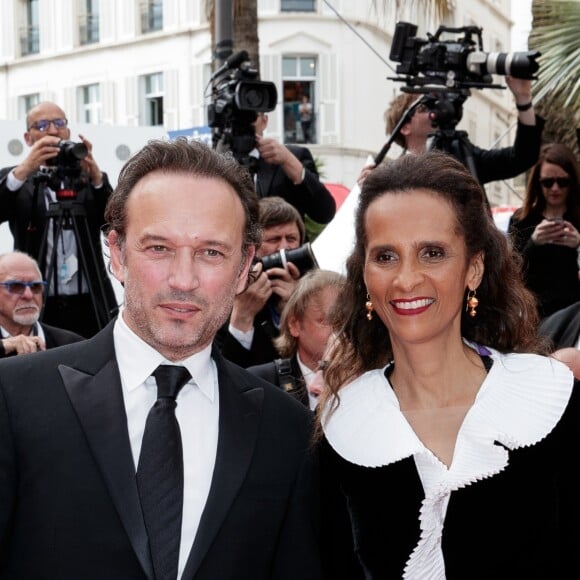 Vincent Perez et sa femme Karine Silla - Montée des marches du film "Once upon a time... in Hollywood" lors du 72ème Festival International du Film de Cannes. Le 21 mai 2019 © Jacovides-Moreau / Bestimage