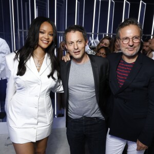 Rihanna, Marc Olivier Fogiel et Olivier Bialobos assistent au cocktail de présentation de la première collection de "Fenty". Paris, le 22 mai 2019.