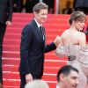 Milla Jovovich et son mari Paul W. S. Anderson - Montée des marches du film "Sibyl" lors du 72ème Festival International du Film de Cannes. Le 24 mai 2019 © Borde / Bestimage