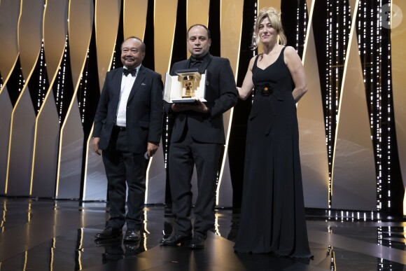 Rithy Panh, Cesar Diaz (Caméra d'Or pour "Nuestras madres"), Valeria Bruni Tedeschi - Cérémonie de clôture du 72ème Festival International du Film de Cannes. Le 25 mai 2019 © Borde-Jacovides-Moreau / Bestimage