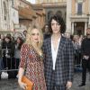 Carolina Crescentini et son mari Francesco Motta arrivent au Musei Capitolini pour assister au défilé Gucci, collection croisière 2020. Rome, le 28 mai 2019.