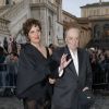 Dario Argento et une amie arrivent au Musei Capitolini pour assister au défilé Gucci, collection croisière 2020. Rome, le 28 mai 2019.