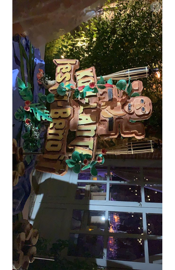 Jesta et Benoît (Koh-Lanta) ont célébré leur mariage samedi 1er juin 2019 près de Toulouse en présence de leurs proches et d'anciens camarades du jeu d'aventure de TF1.