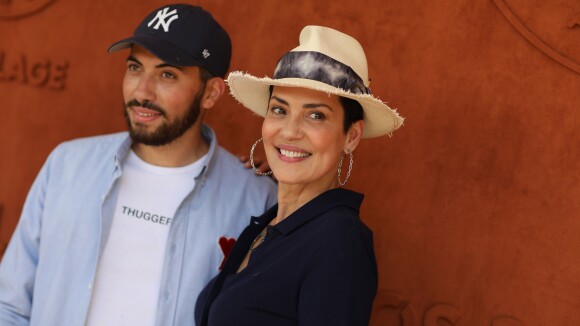 Cristina Cordula : Maman stylée et fun avec son grand Enzo à Roland-Garros