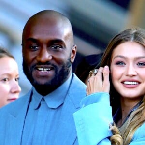 Gigi Hadid et Virgil Abloh arrivent au Brooklyn Museum pour les CFDA Fashion Awards 2019 à New York, le 3 juin 2019.