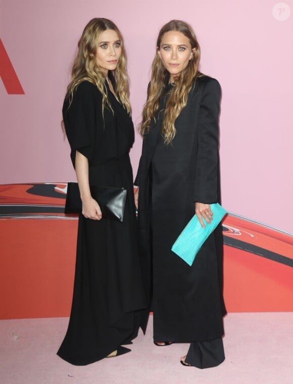 Ashley Olsen et Mary-Kate Olsen assistent aux CFDA Fashion Awards 2019 à New York, le 3 juin 2019.