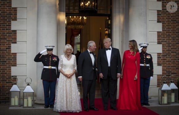 Donald Trump et sa femme Melania Trump avec le prince Charles et Camilla Parler Bowles, la duchesse de Cornouailles - Dîner en l'honneur du président D. Trump à la Winfield House, Londres, lors de sa visite officielle au Royaume Uni, le 4 juin 2019.