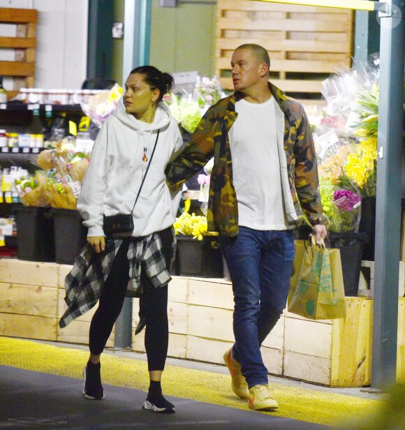 Exclusif - Channing Tatum et sa compagne Jessie J font leurs courses dans une épicerie de Los Angeles, le 25 mars 2019.