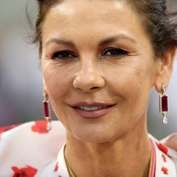 Catherine Zeta-Jones - People au Grand de Formule 1 au Bahreïn le 28 mars 2019.