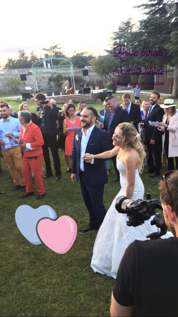 Image du mariage de François-Xavier Demaison et Anaïs Tihay, le 7 juin 2019 au château de Valmy à Argelès-sur-Mer (Pyrénées-Orientales), partagée par Mathieu Barthelat Colin dans sa story Instagram.
