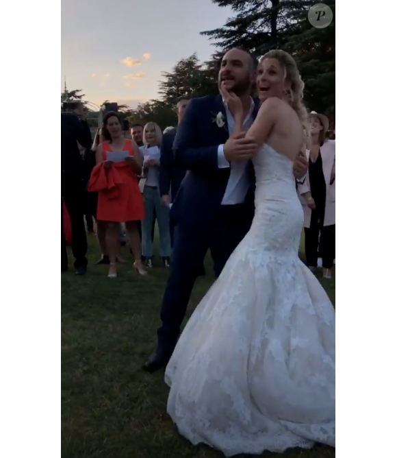 François-Xavier Demaison et Anaïs Tihay se sont mariés le 7 juin 2019 dans les Pyrénées-Orientales, unis à la mairie de Perpignan avant de célébrer leurs noces au château de Valmy à Argelès-sur-Mer. Image Instagram.