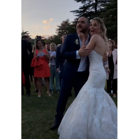 François-Xavier Demaison et Anaïs Tihay se sont mariés le 7 juin 2019 dans les Pyrénées-Orientales, unis à la mairie de Perpignan avant de célébrer leurs noces au château de Valmy à Argelès-sur-Mer. Image Instagram.