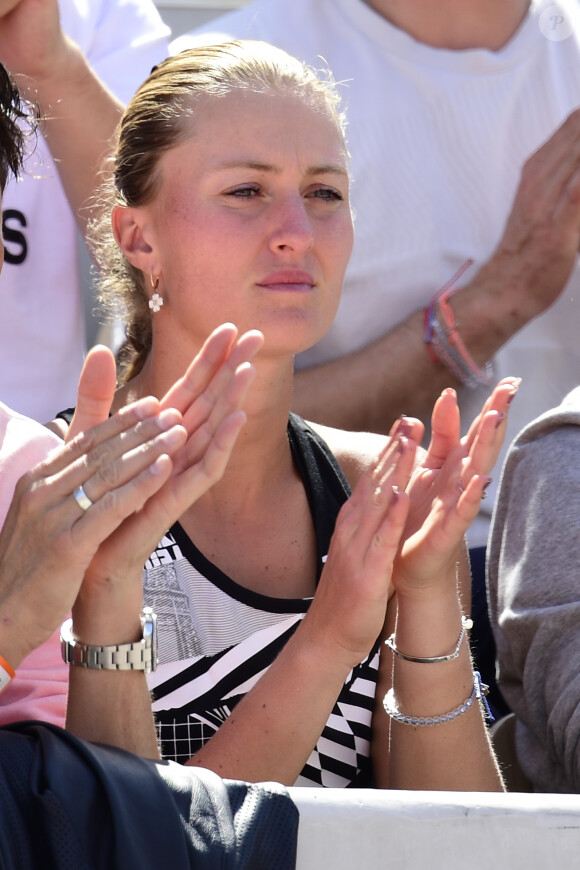 Kristina Mladenovic, la compagne de Dominic Thiem, assiste au match de son chéri à Roland Garros. Paris, France, le 6 juin 2019.
