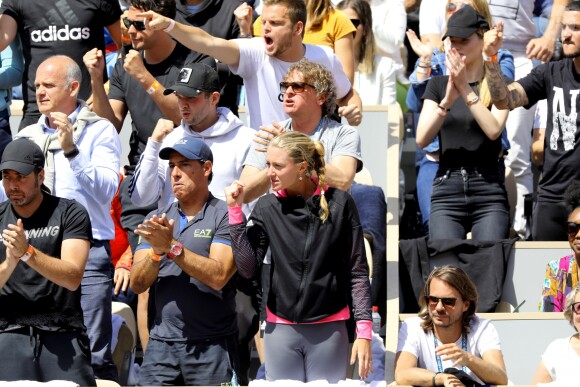 Kristina Mladenovic, la compagne de Dominic Thiem, assiste au match de son chéri face à Novak Djokovic à Roland Garros. Paris, France, le 8 juin 2019. © Jacovides / Moreau/Bestimage
