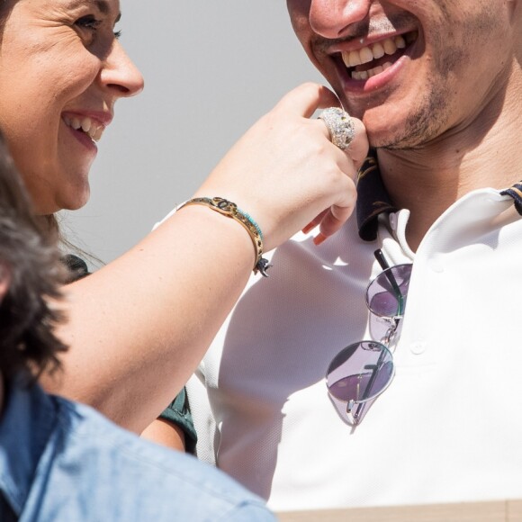 Marion Bartoli et son nouveau compagnon le joueur de football belge Yahya Boumediene dans les tribunes lors des internationaux de tennis de Roland Garros à Paris, France, le 2 juin 2019. © Jacovides-Moreau/Bestimage