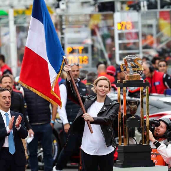 La princesse Charlene de Monaco donne le départ de la 87ème édition des 24 Heures du Mans le 15 juin 2019. © Cyril Moreau / Bestimage