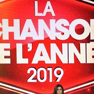 Exclusif - Jenifer Bartoli lors de l'enregistrement de l'émission "La Chanson de l'Année 2019" aux Arènes de Nîmes, le 16 mai 2019. L'émission sera diffusée sur TF1 le samedi 15 juin. TF1 propose aux téléspectateurs une soirée exceptionnelle avec "La Chanson de l'Année" présentée par N.Aliagas et produite par DMLS TV. Les téléspectateurs pourront élire en direct "La Chanson de l'Année" parmi les 20 titres en compétition. Les votes débuteront dès 21 h et le prix sera annoncé en fin d'émission. Un prix d'honneur sera également remis au cours de la soirée à un artiste emblématique de la chanson française. " La Chanson de l'Année" sera diffusée depuis un lieu mythique, les Arènes de Nîmes. Un grand show musical en présence de tous les artistes qui ont marqué l'année. Ces stars de la chanson française et internationales interpréteront leurs titres et formeront des duos totalement inédits. © Guillaume Gaffiot/Bestimage