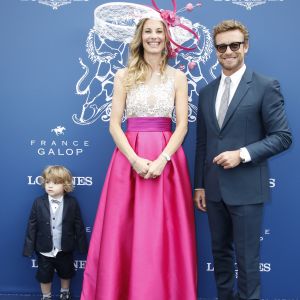 Sophie Thalmann (robe Christophe Guillarmé), son fils Robin et Simon Baker - Prix de Diane Longines 2019 à l'hippodrome de Chantilly, Le 16 Juin 2019. © Marc Ausset-Lacroix/Bestimage