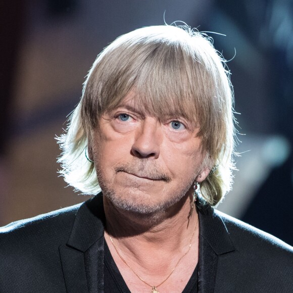 Exclusif - Le chanteur Renaud (Renaud Séchan) - Tournage de l'émission "Merci Renaud" dans les studios de la Plaine Saint-Denis le 15 novembre 2016, qui sera diffusée le samedi 17 décembre 2016 en prime time sur France 2. © Cyril Moreau / Bestimage No web en Belgique / Suisse1