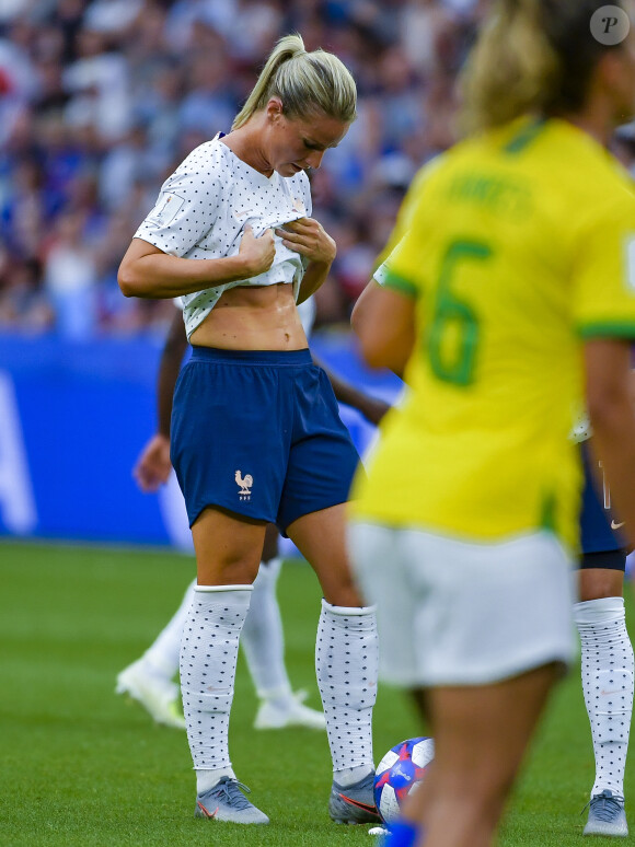 Amandine Henry lors de la 8ème de finale de la Coupe du Monde Féminine de football opposant la France au Brésil au stade Océane au Havre, France, le 23 juin 2019. la France a gagné 2-1a.p. © Pierre Perusseau/Bestimage