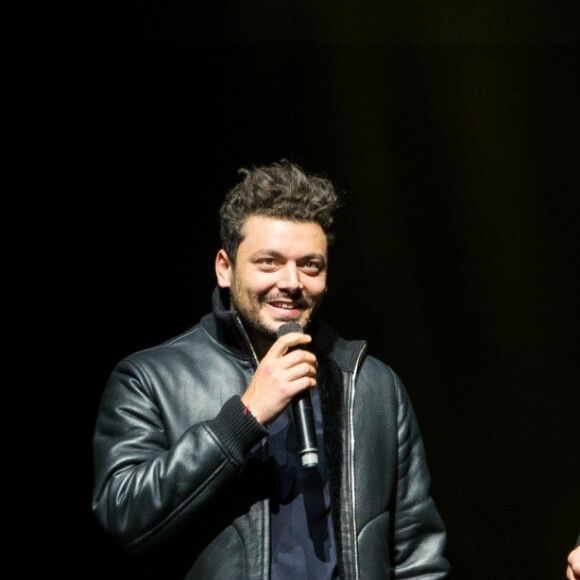 Exclusif - Kev Adams et Richard Orlinski - Spectacle de Richard Orlinski "Tête de Kong !" à l'Olympia à Paris le 17 juin 2019. © Cyril Moreau-Tiziano Da Silva/Bestimage