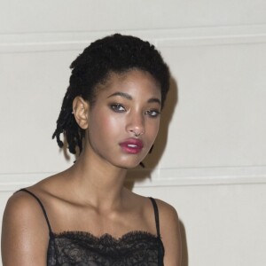 Willow Smith - Photocall lors du deuxième défilé Chanel "Métiers d'Art" au Ritz à Paris, France, le 6 décembre 2016. Cette collection destinée à mettre en valeur le précieux savoir-faire des ateliers Chanel (bottier, plisseur, plumassier, brodeur, ...) donne lieu depuis 2002 à un défilé au mois de décembre. Karl Lagerfeld choisit chaque année un lieu lié à l'histoire de mademoiselle Chanel. Gabrielle Chanel (Coco) a loué à partir de 1937 une suite au troisième étage du Ritz. © Olivier Borde/Bestimage